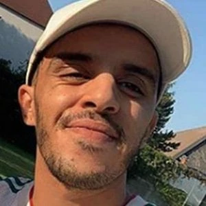 Hasnis World - Age, Bio, Birthdate, Family, Networth & More