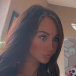 Emily Wowk Biography