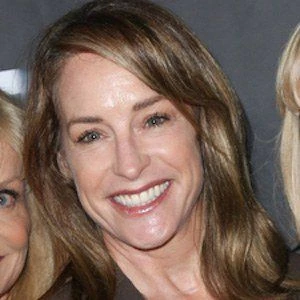 Amanda Wyss Biography