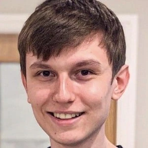 xDuttinho - Family, Bio, Birthday, Family, Income & More