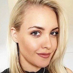 Eden xo - Birthplace, Bio, Wiki, Birthday, Family, Networth & More