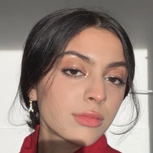 Xosaro - Family, Bio, Birthday, Family, Income & More