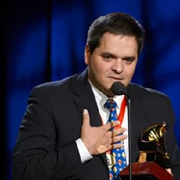 Yalil Guerra - Age, Bio, Birthdate, Family, Networth & More