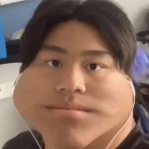 Saxon Yalung - Networth, Bio,Birthdate, Family, Wiki & More