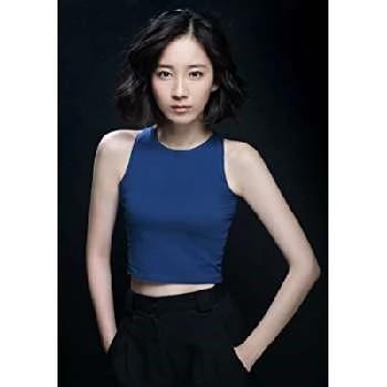 Yanmanzi Zhu - Age, Bio, Birthdate, Family, Networth & More