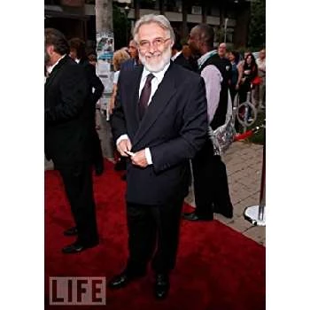 Yannis Smaragdis - Age, Bio, Birthdate, Family, Networth & More