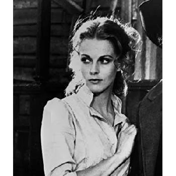 Yanti Somer - Height, Bio, Wiki, Family, Birthplace, Networth & More