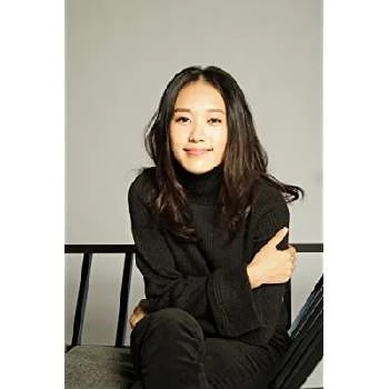 Yao Huang - Age, Bio, Birthdate, Family, Networth & More