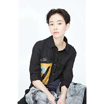 Yase Liu - Date Of Birth, Bio, Birthdate, Parents, Networth & More