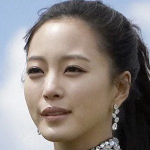 Han Ye-seul Biography