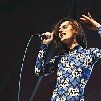 Yelle - Income, Birthday, Family, Bio, Networth & More