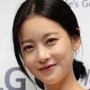 Oh Yeon-seo Biography