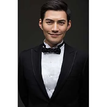 Yikuan Yan Biography