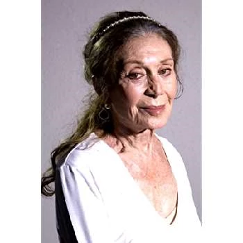 Yildiz Kenter - Profession, Biography, Birthdate, Family, Wiki & More