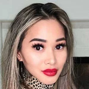 Joanna Yoo - Age, Bio, Birthdate, Family, Networth & More