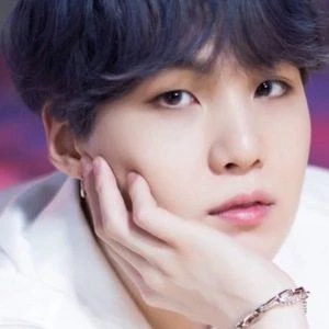 Suga Biography