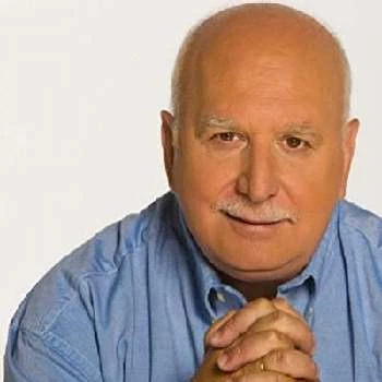 Yorgos Papadakis - Age, Bio, Birthdate, Family, Networth & More