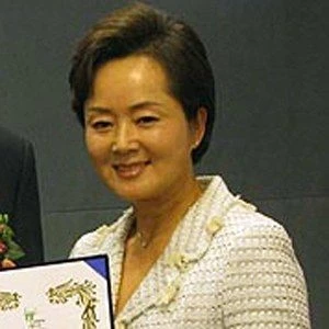 Kim Young-Ae Biography