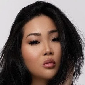 Young Bae - Adderess, Bio, Birthdate, Family, Wiki & More