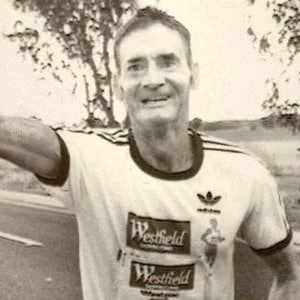 Cliff Young - Age, Bio, Career, Family, Wiki, Networth & More