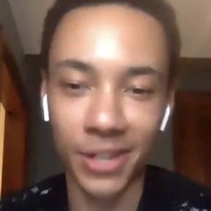 Kit Young - Age, WIki, Birthday, Family, Networth & More