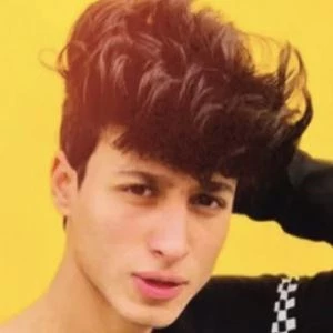 Ahmed Younis - Age, Height, Birthdate, Bio, Family, Networth & More