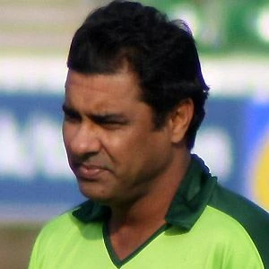Waqar Younis - Networth, Bio,Birthdate, Family, Wiki & More