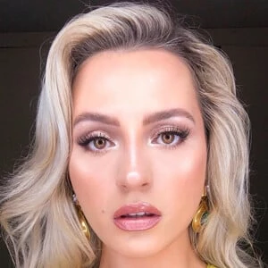 Yoursyanela - Height, Bio, Wiki, Family, Birthplace, Networth & More