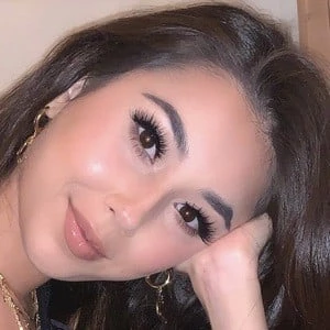 Nazlia Yunus - Birthplace, Bio, Wiki, Birthday, Family, Networth & More