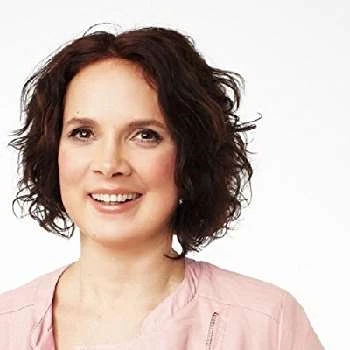 Yvette Feuer - Age, Bio, Birthdate, Family, Networth & More