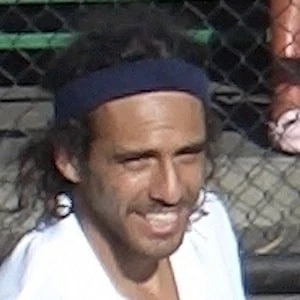 Mariano Zabaleta - Biography, Birthday, Wiki, Family, Networth & More