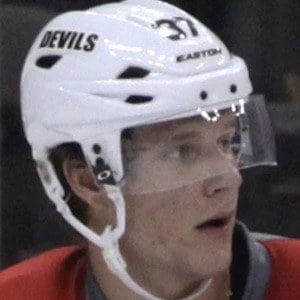 Pavel Zacha Biography