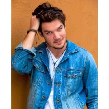 Zachary R. Osborne - Age, Height, Birthdate, Family, Wiki & More