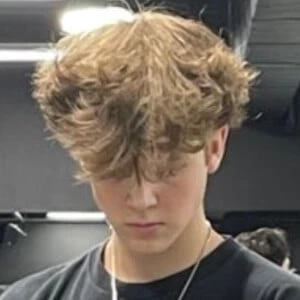 Zachology - Networth, Bio,Birthdate, Family, Wiki & More