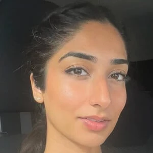 Myshal Zaheer - Family, Bio, Birthday, Family, Income & More