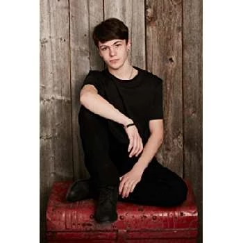 Zakary Lavigne - Age, Bio, Birthdate, Family, Networth & More