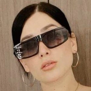 Brenda Zambrano Biography