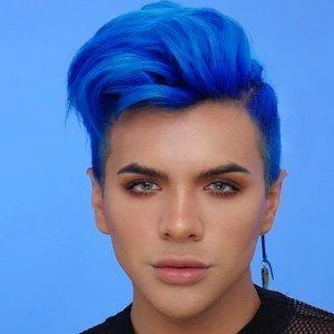 Gabriel Zamora Biography