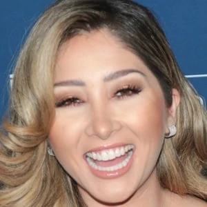 Joanna Zanella Biography