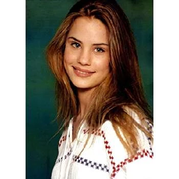 Zara Zetterqvist - Date Of Birth, Bio, Birthdate, Parents, Networth & More