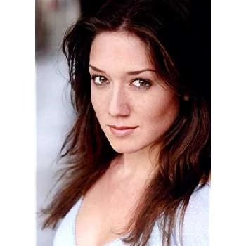 Zarah Mahler - Wiki, Bio, Networth, Birthdate, Family & More