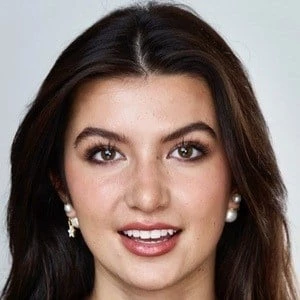 Ellie Zeiler Biography