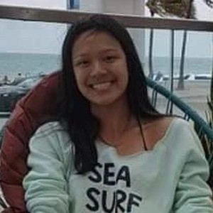 Laura Zeng Biography