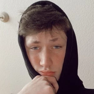 Zho Biography