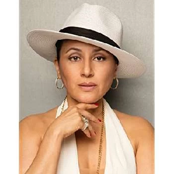 Zilah Mendoza - Age, Bio, Birthdate, Family, Networth & More