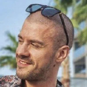 Nixa Zizu Biography