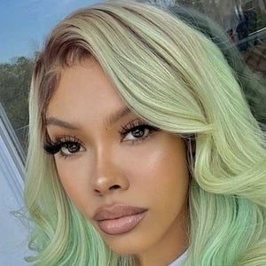 Znuie - Age, Wiki, Birthdate, Bio, Networth, Family & More