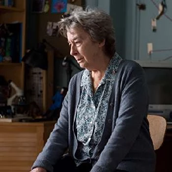 Zoe Caldwell - Parents, Networth, Bio, Birthdate, Family Wiki & More