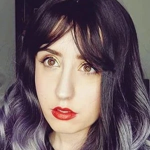 Zoe Does Life - Age, Bio, Birthdate, Family, Networth & More