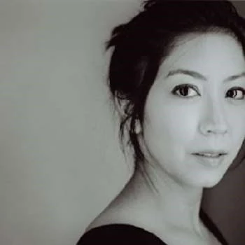 Zoe Doyle - Age, Bio, Birthdate, Family, Networth & More